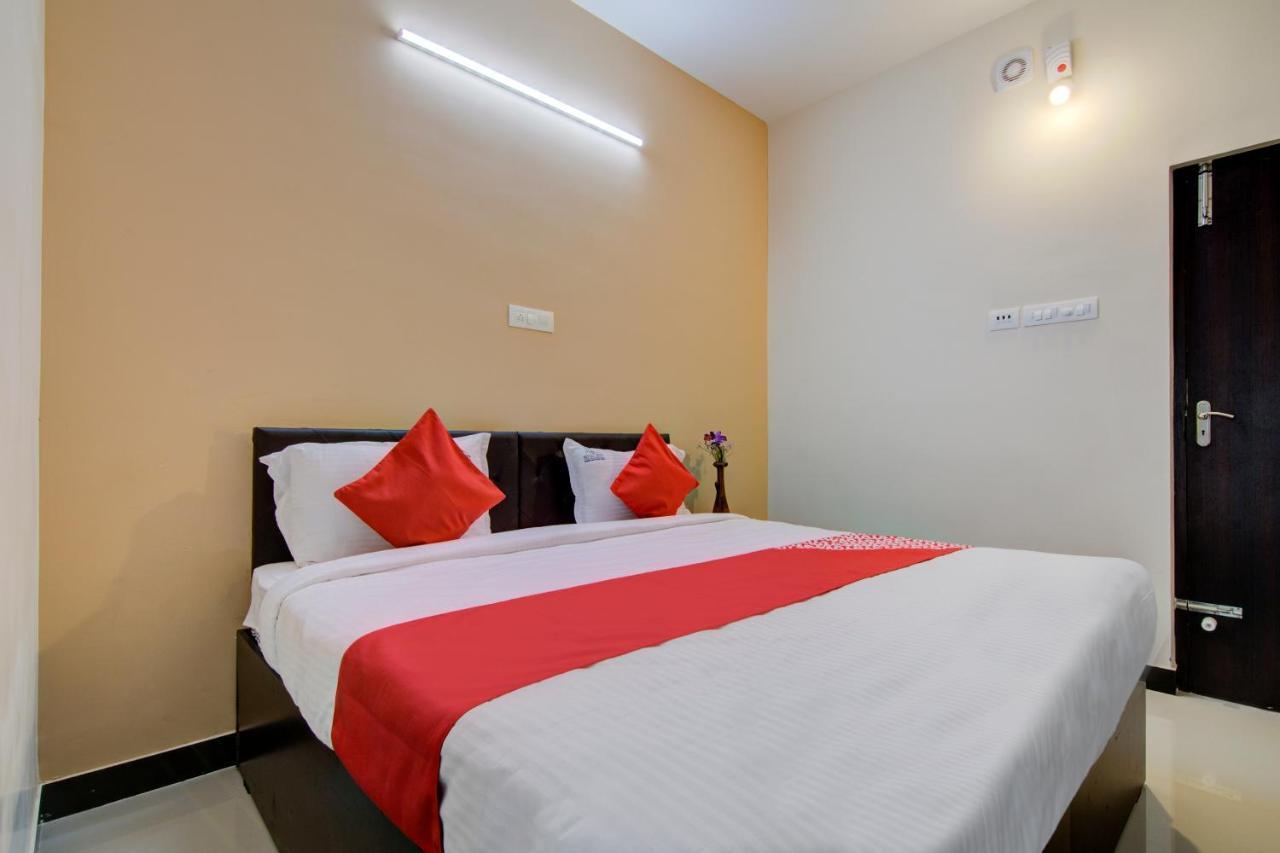 Oyo Flagship 24147 Royal Stay Singānallūr Extérieur photo
