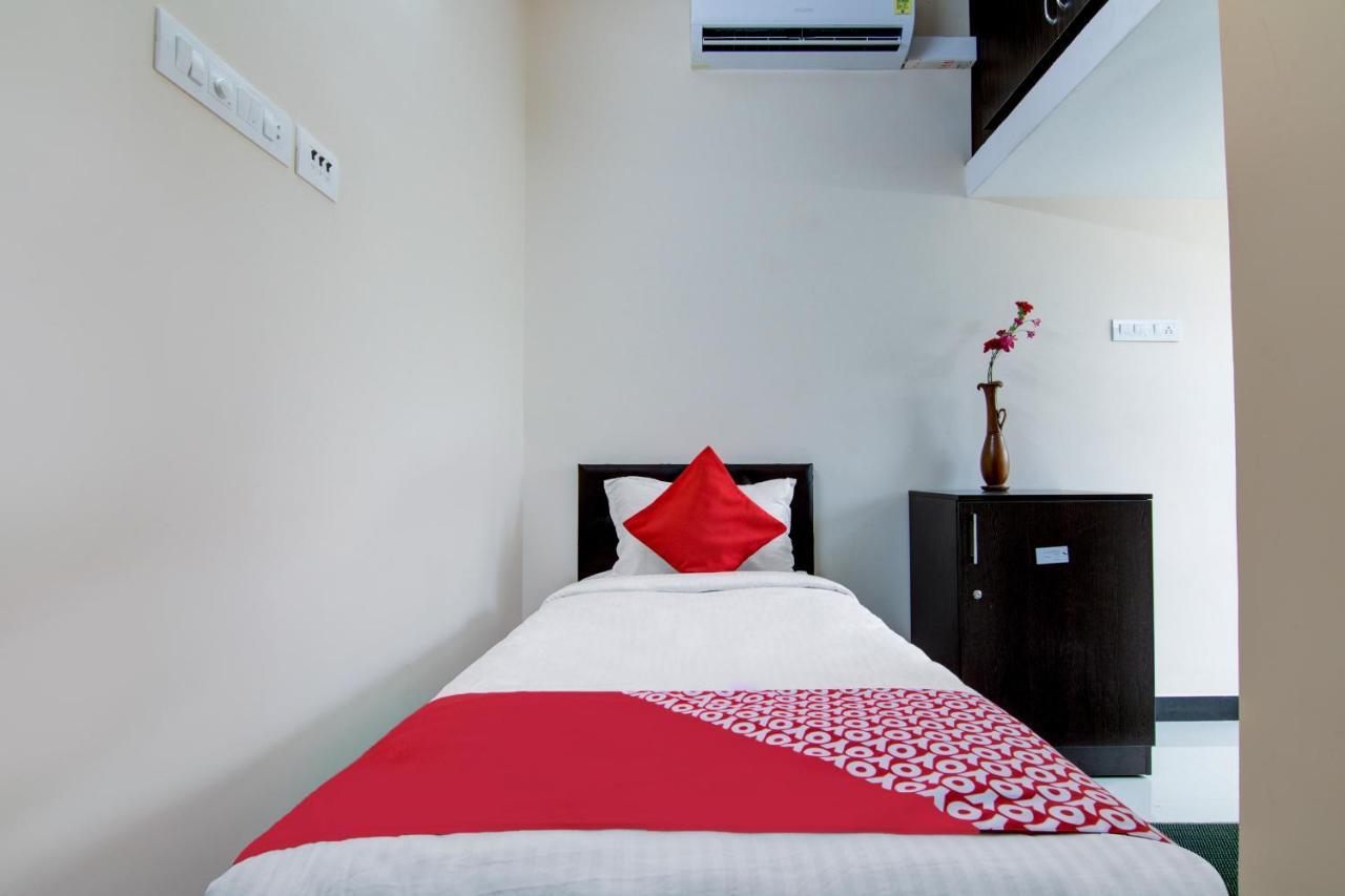 Oyo Flagship 24147 Royal Stay Singānallūr Extérieur photo