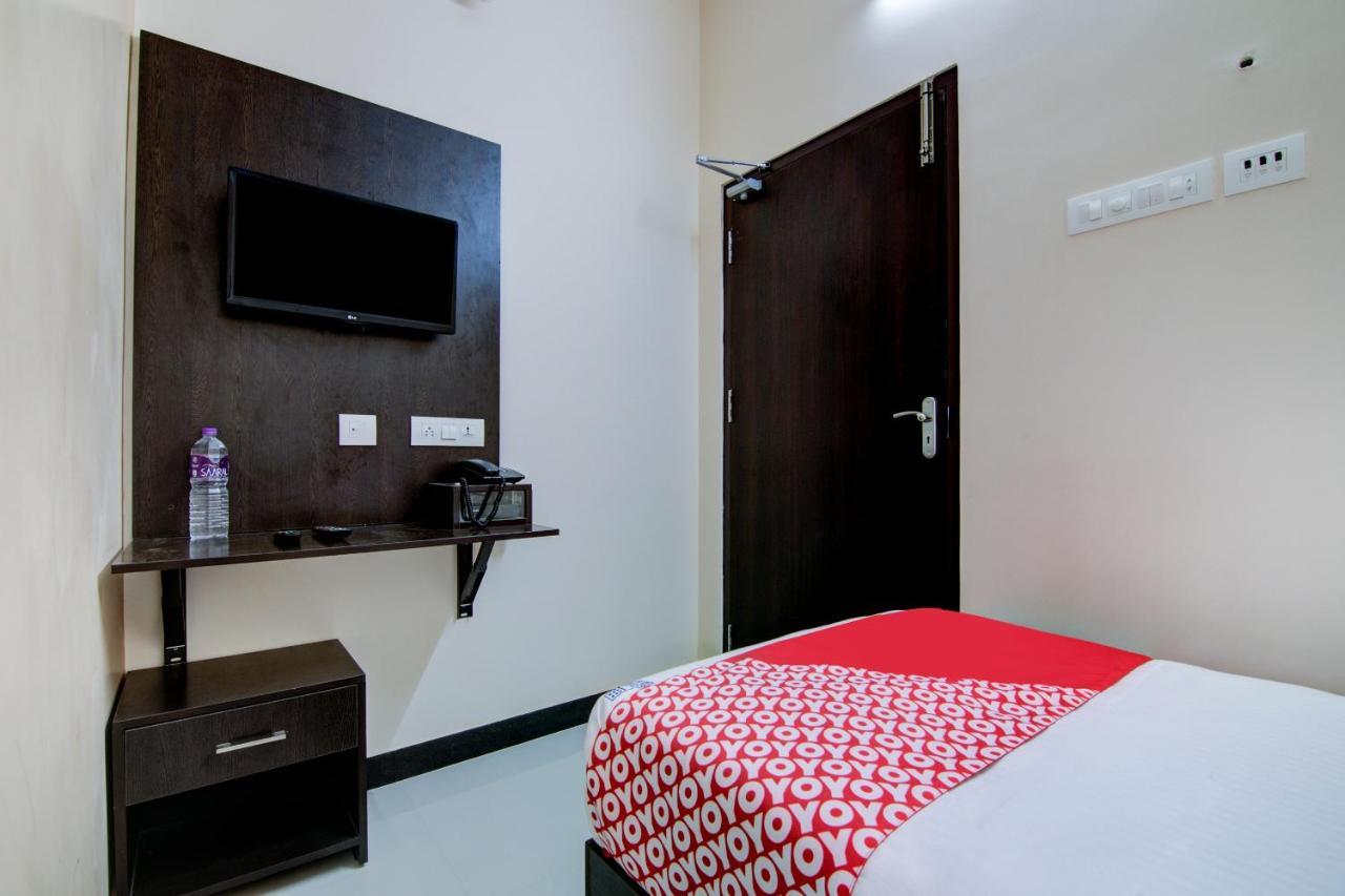 Oyo Flagship 24147 Royal Stay Singānallūr Extérieur photo